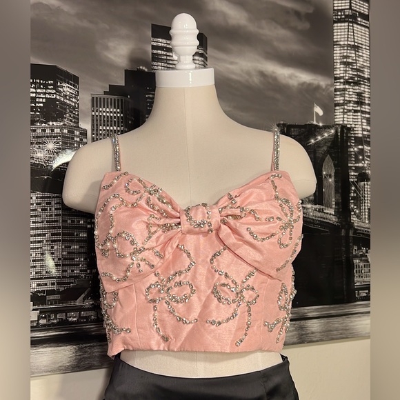 Loveshackfancy Arlitta Bow Crop Top | Color: Pink, Size:8 - Picture 3 of 15